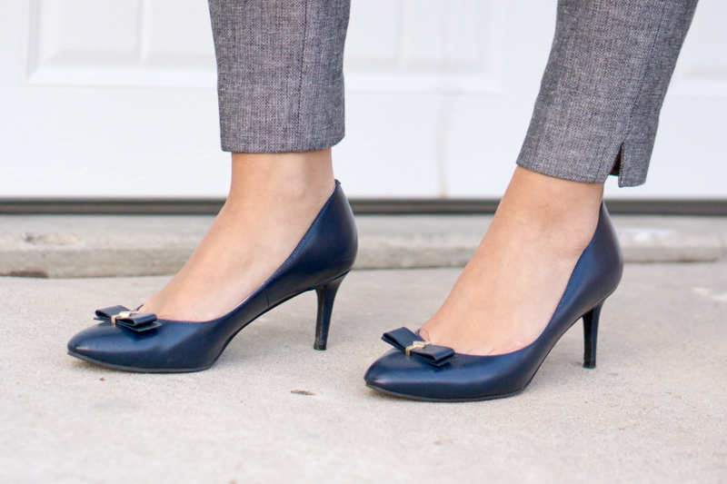Petite fashion & style | How to Wear Heels to Work | Pedag Princess Insole | Click to read more! | Busy Female Professionals | Standing all day | Comfortable heels | Michael Kors Flex Round Toe Heel Pump | M. Gemi Proprio Heel | Cole Haan Kelsey Bow Detail Pump