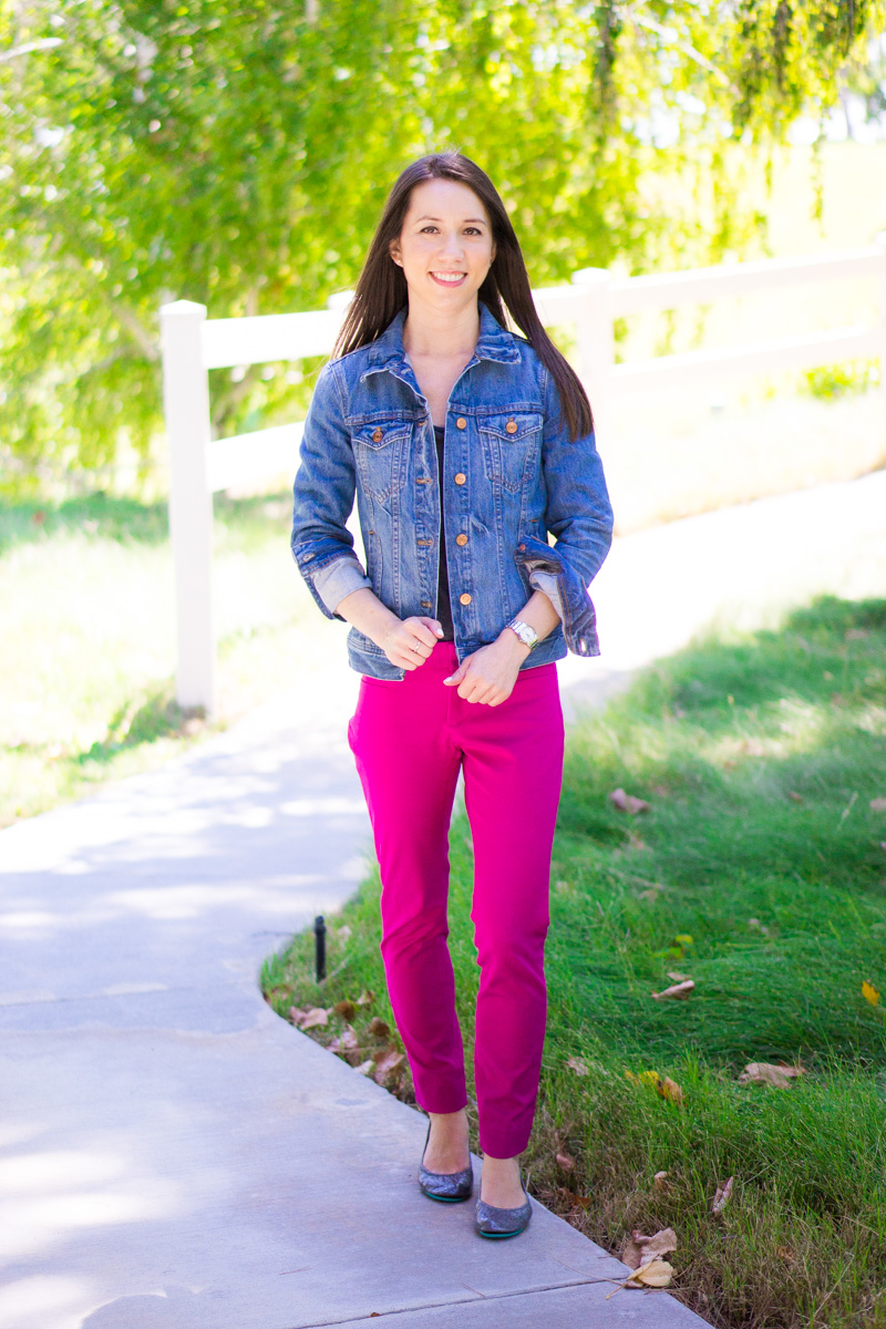 How to transition summer pants to fall | how to wear summer pants in fall, pink pants, Banana Republic Sloan pants, J. Crew denim jacket, NIC+ZOE 4-way cardigan cardy, Ted Baker cardigan, Talbots reversible belt 