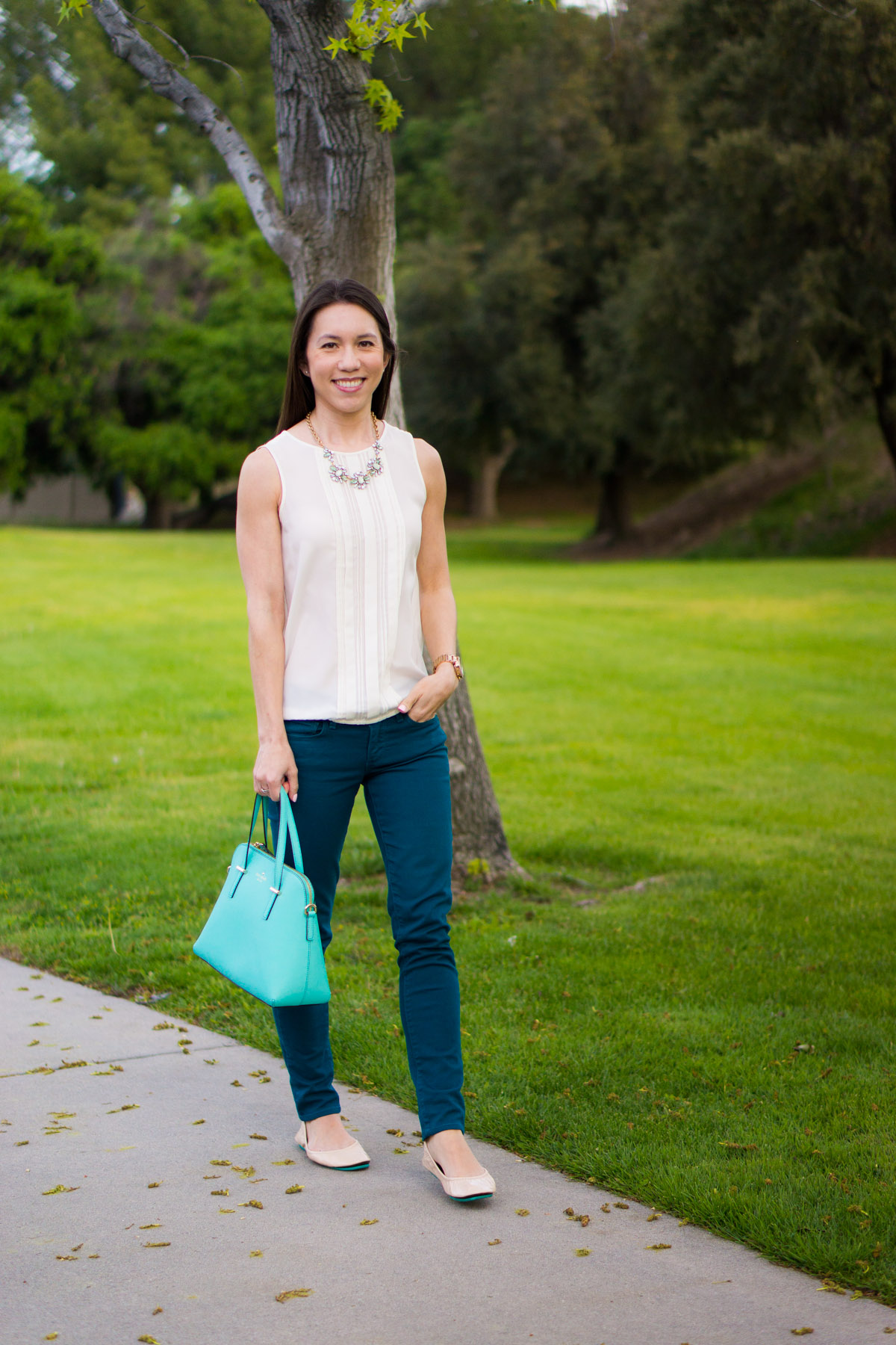 Mint green handbag | Teal green Paige denim jeans | Tieks Nude Patent ballet flats review | Kate Spade | Ann Taylor ivory jacket blazer 