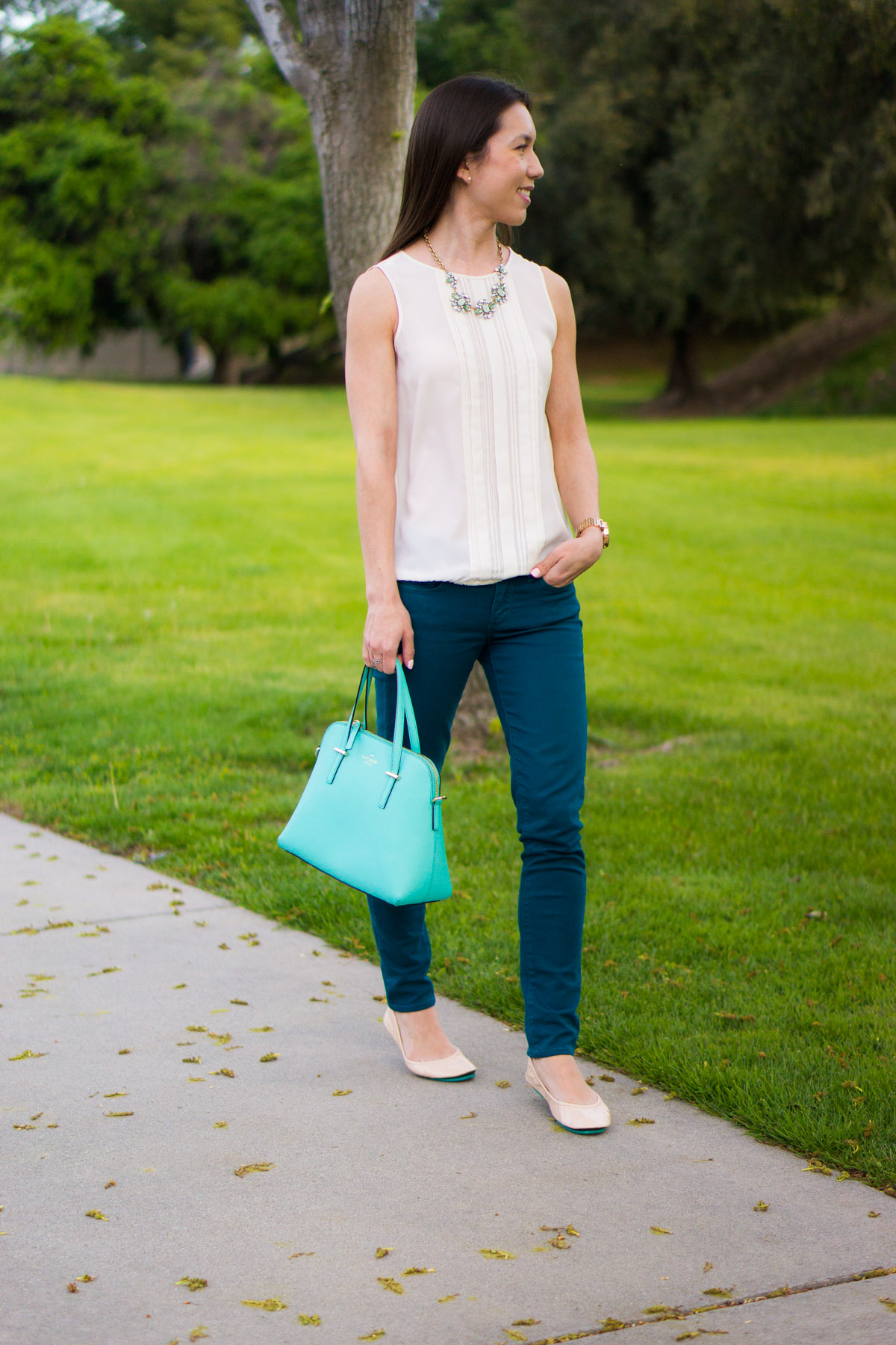Teal jeans outfit
