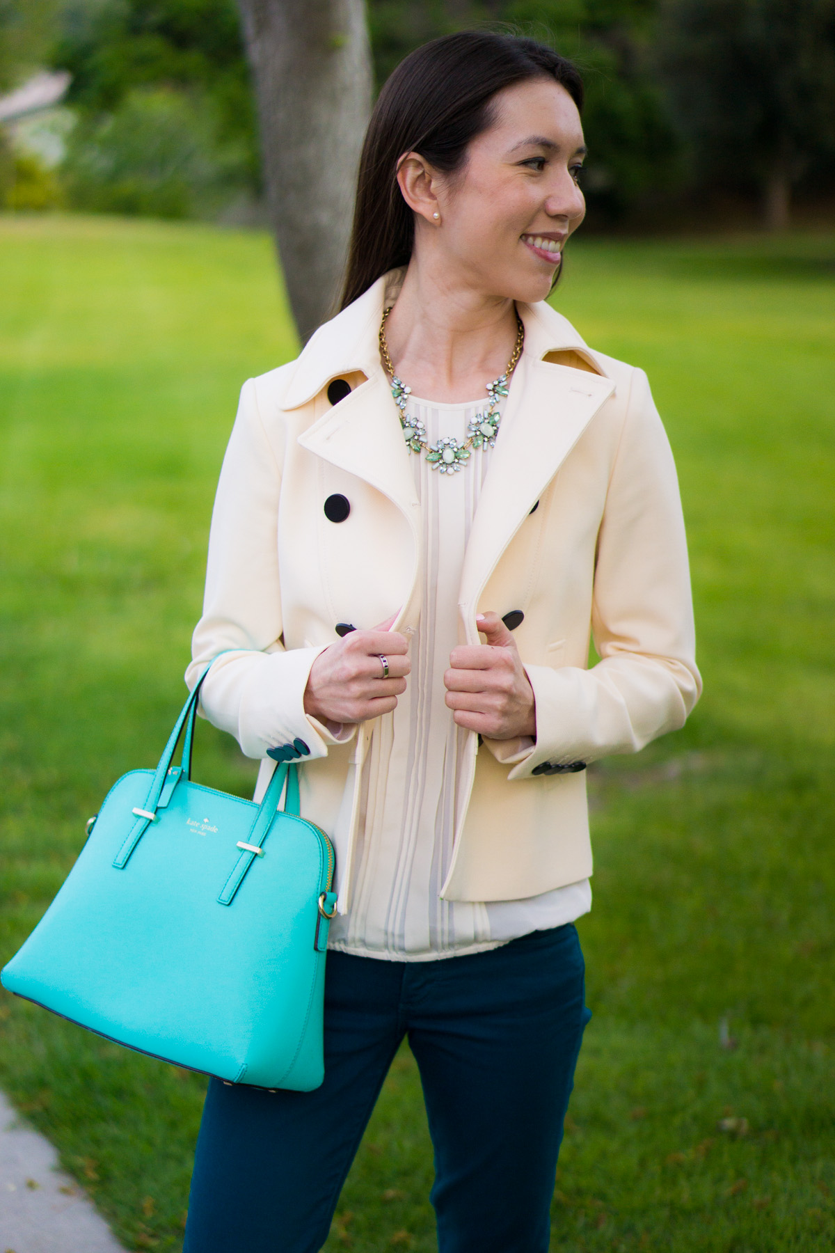 Mint green handbag | Teal green Paige denim jeans | Tieks Nude Patent ballet flats review | Kate Spade | Ann Taylor ivory jacket blazer 