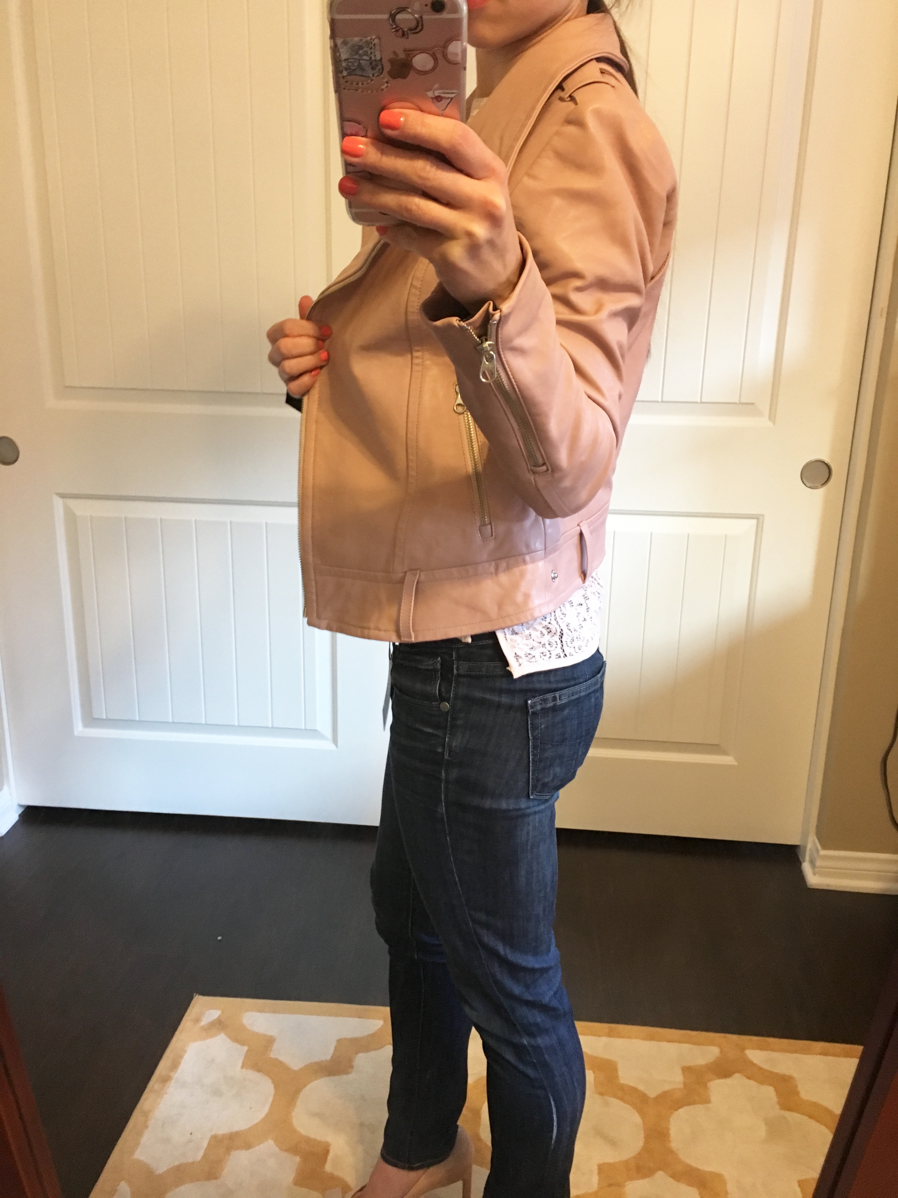 J. Crew Denim Jacket Review | Mackage Hania Moto Leather Jacket cognac and pink | Theory Gida Mini Skirt | Nordstrom Trouve Pleated Blazer | Banana Republic Scallop Blazer | Gibson Twist Front Cozy Fleece Pullover | Caslon Fringed Tee | Petite fashion and style