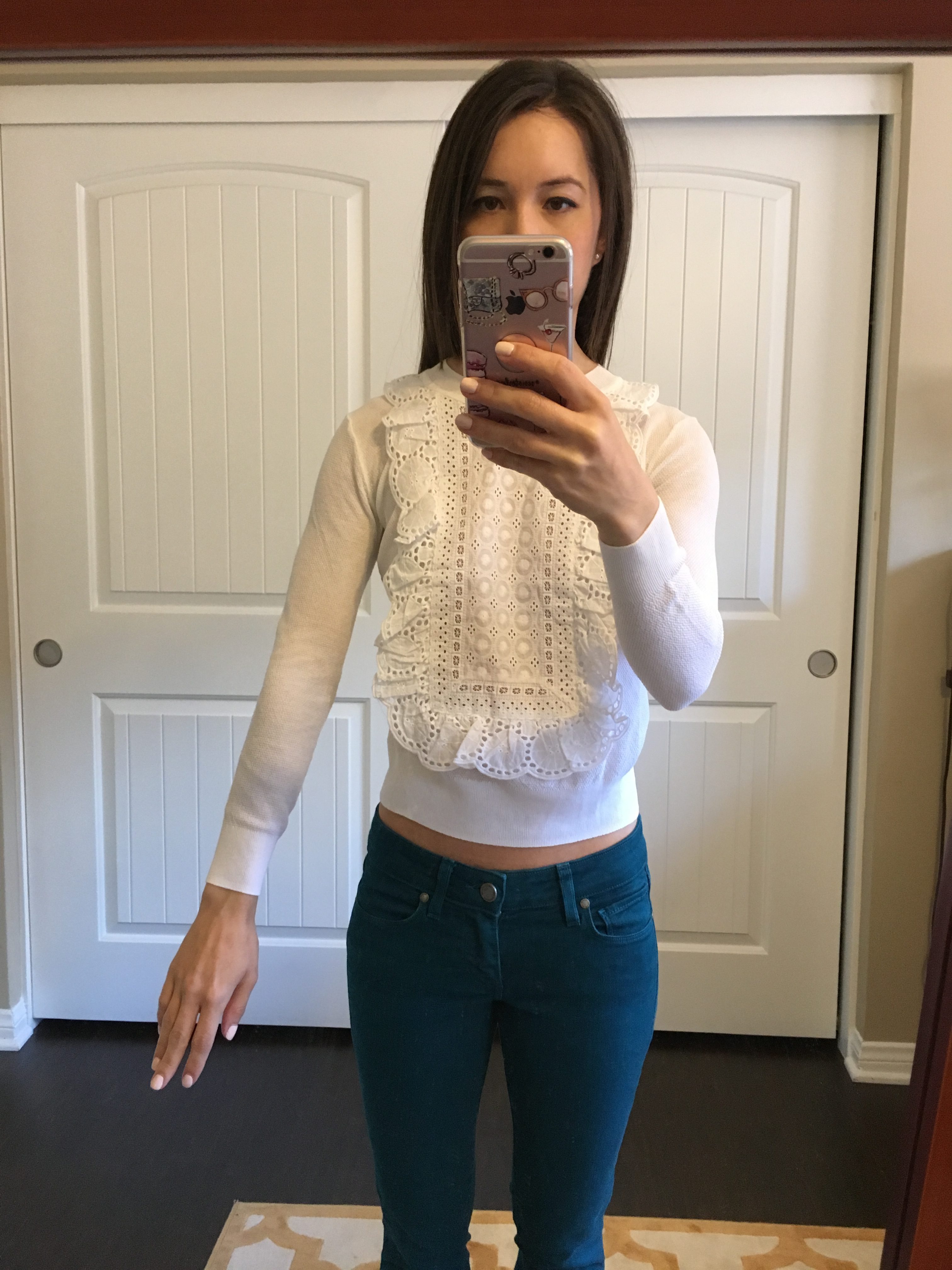 Petite-Style-Script-J-Crew-Eyelet-Sweater-White-Summerweight-Cotton-Review-petite-fashion-style-blog