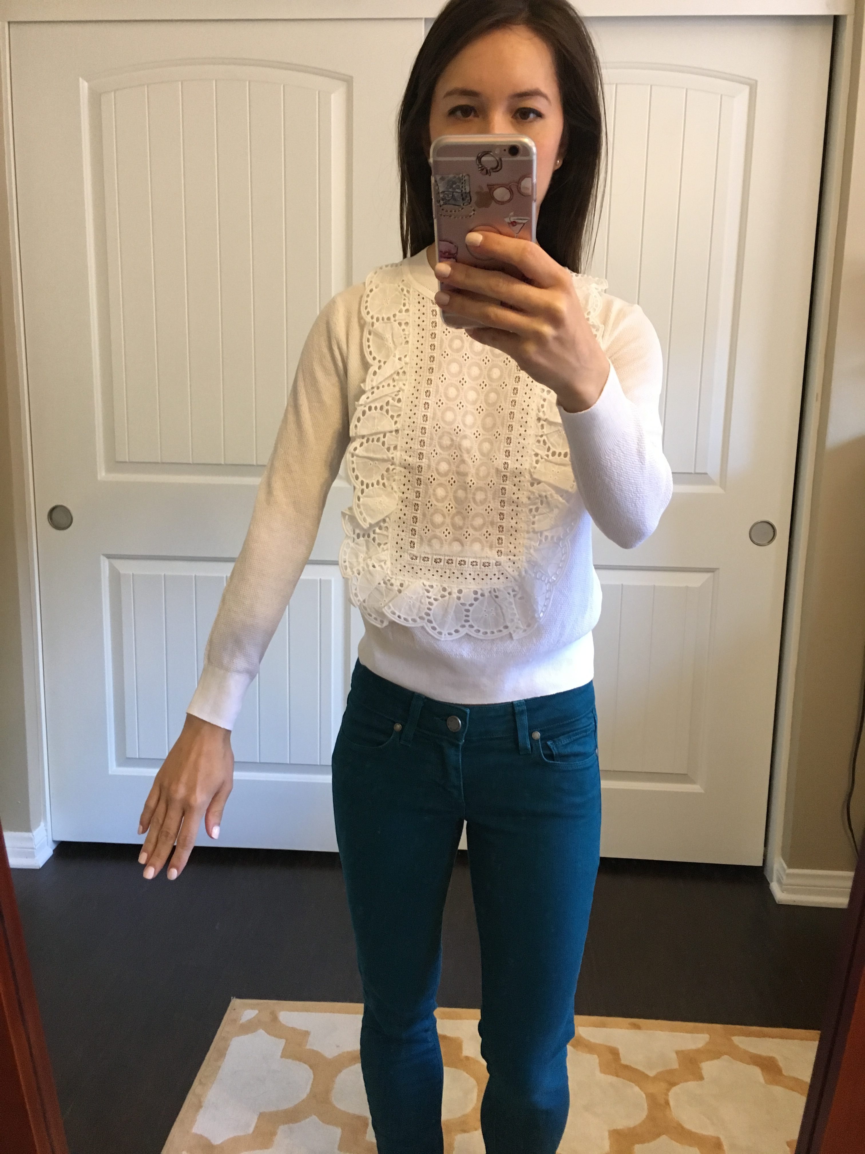 Petite-Style-Script-J-Crew-Eyelet-Sweater-White-Summerweight-Cotton-Review-petite-fashion-style-blog