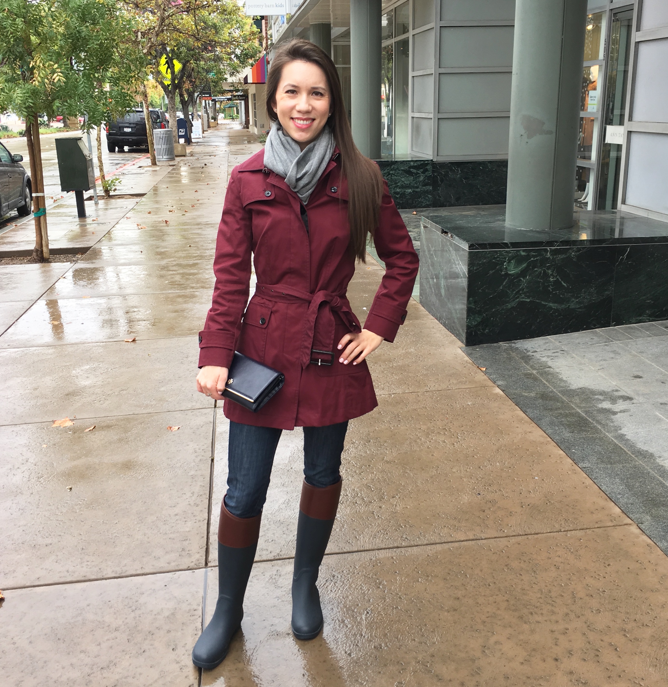 3 Must Have Boots for Fall | Fall boots, fall ankle booties, fall rain boots, Tory Burch rain boots, Aquatalia waterproof black boots brown boots, Hunter rain boots, Vince Camuto Franell, Sheec socks, Fall season, Petite fashion & style blog