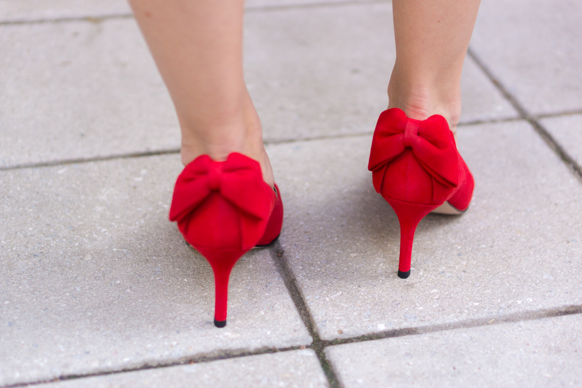 3 Ways to Style a Sheath Dress | Talbots RSVP Occasion Review | Talbots Erica Back Bow Heels | Red Bow Pumps | Flounce Sleeve Crepe Sheath Dress | Holiday party outfit ideas | Christmas New Year's Eve | Tory Burch gold belt | Pearl statement necklace