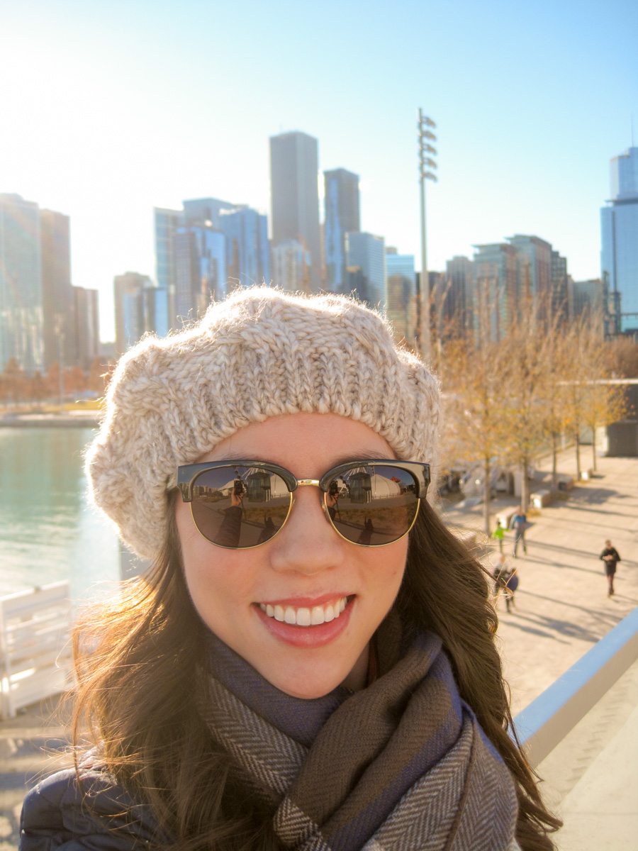 Chicago Travel Guide | What to see in 2 to 3 days | two to three day chicago trip | Skydeck | Shoreline Architectural boat tour review | Hyatt Centric Magnificent Mile | Navy Pier Ferris Wheel | Burberry Quilted Coat | Bloomingdale's Beret plaid scarf | Petite fashion style blog