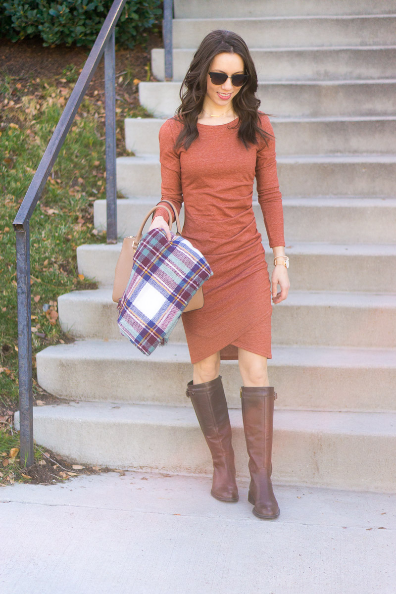 Winter outfit inspiration | 4 go-to outfit formulas for winter | Petite fashion and style blog | Leith ruched dress brown spice heather | Orange dress | Wear FIGS fleece jacket review | Bobeau fleece wrap cardigan | BCBG wrap dress | M. Gemi Cerchio sneakers | Aquatalia boots