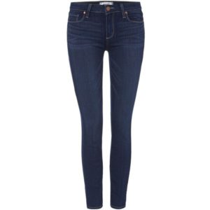Capsule wardrobe | 20-piece capsule closet | minimalist wardrobe | petite fashion and style blog | free download | wardrobe basics essentials | konmari method | marie kondo fashion style clothing