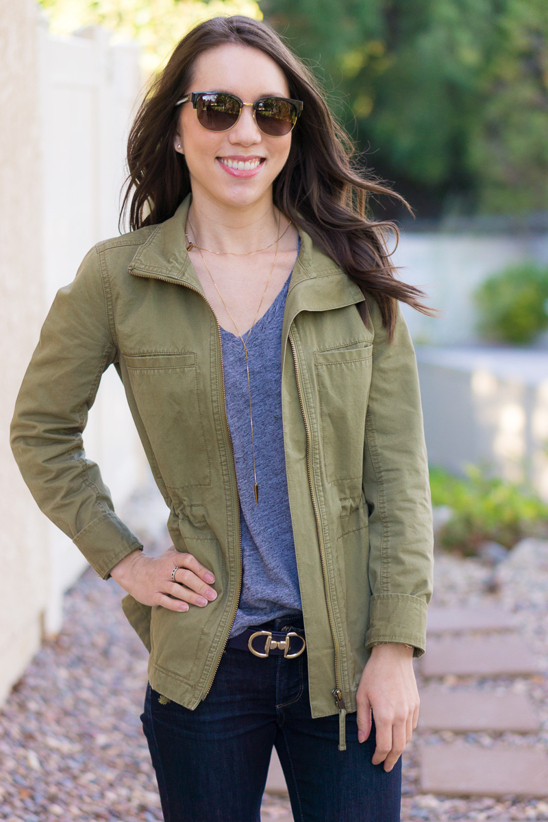 Tips for Choosing & Styling a Utility Jacket - Petite Style Script