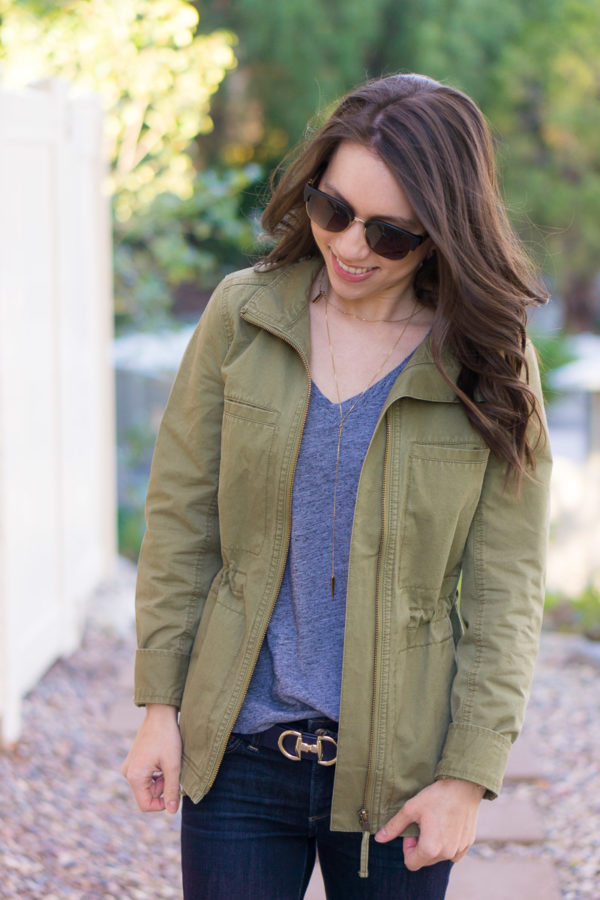 Tips for Choosing & Styling a Utility Jacket - Petite Style Script