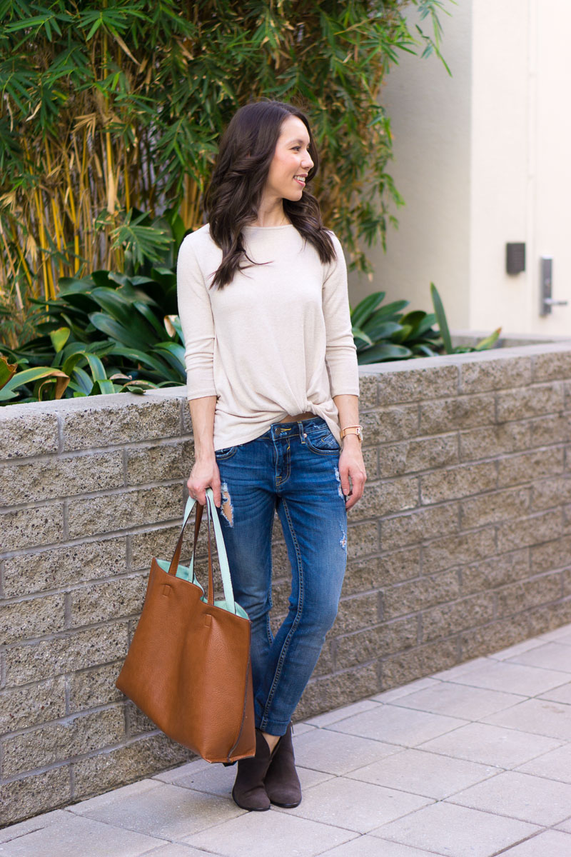 Three Go-To Looks for running errands | Petite fashion and style blog | Capsule wardrobe download and style tips | Outfits for women running errands SAHM | J. Crew drapey tee blush pink dark wash denim | Nike rose gold gray sneakers | Zella twist tie top review | Gibson twist tee oatmeal top review | M. Gemi Cerchio sneaker review | slip on sneakers Lululemon burgundy pants leggings | reversible Tote bag