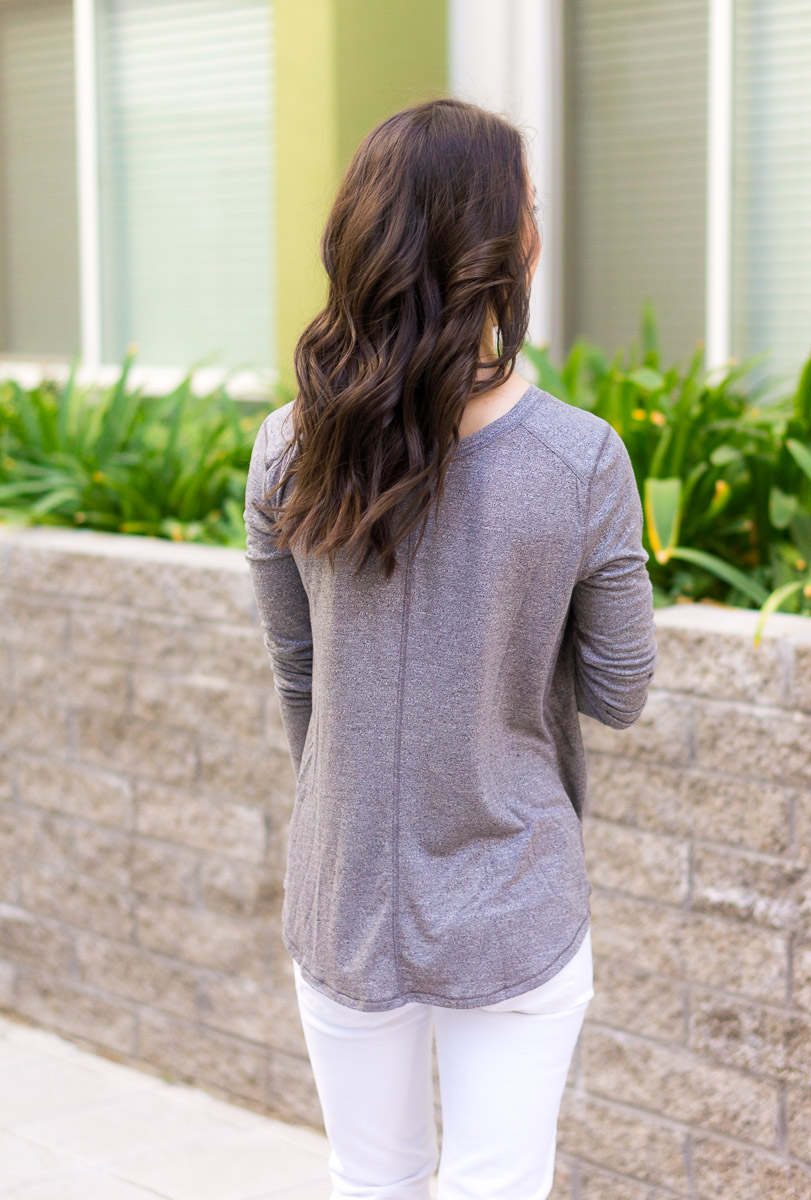 Comfy errand run in the Softstreme Gathered T-shirt, Align High