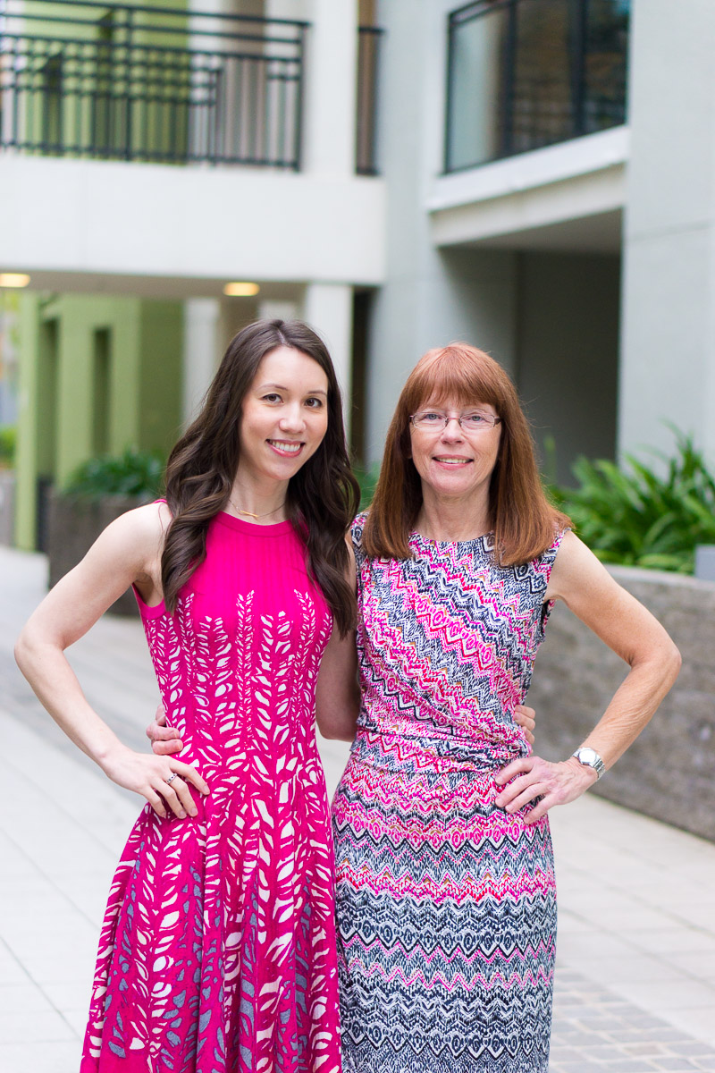 NIC+ZOE Mother’s Day giveaway | Mother’s Day gift ideas | NIC+ZOE twist dress | 4-way cardy | 4-way cardigan | NIC+ZOE Road Trip Collection | Petite fashion and style blog | Mom and daughter outfit ideas | NIC+ZOE pink dress | M. Gemi Attorno Sandals | pink dress and white cardigan outfit inspiration | classic style for any age | fashion for 50+ age women | fashion for 60+ women | KonMari Method Capsule Wardrobe