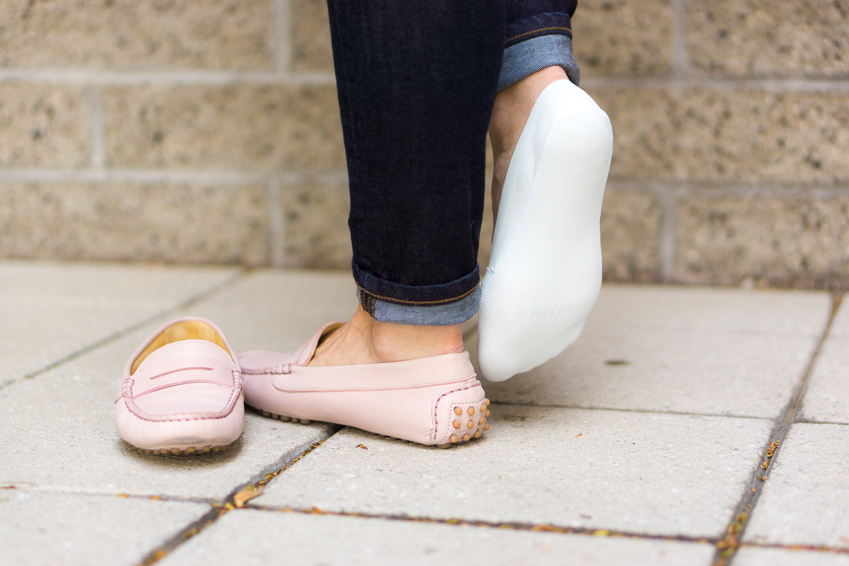 My Go-To Socks for Flats, Loafers, & Sneakers with Sheec Socks Review of the Solehugger Invisicool and Active X Reinforced Antimicrobial Sock. Perfect for Tieks ballet flats, Rothy's flats, M. Gemi loafers, and Nike sneakers or slip-on sneakers. My favorite socks by Sheec!