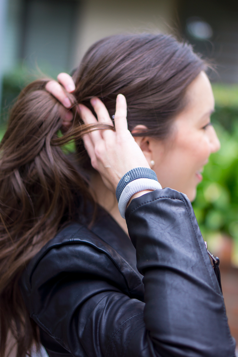 Best Hair Ties | GIMME Beauty Review for machine washable hair elastics that cause no breakage, dents or headaches! Discount code for best hair ties, woman hair elastics, scrunchies, best hair ties for thick hair, no snags, wash like new, M. Gemi Cerchio sneakers, J. Crew v-neck tees, Nordstrom faux leather jacket, casual outfit petite fashion & style blog